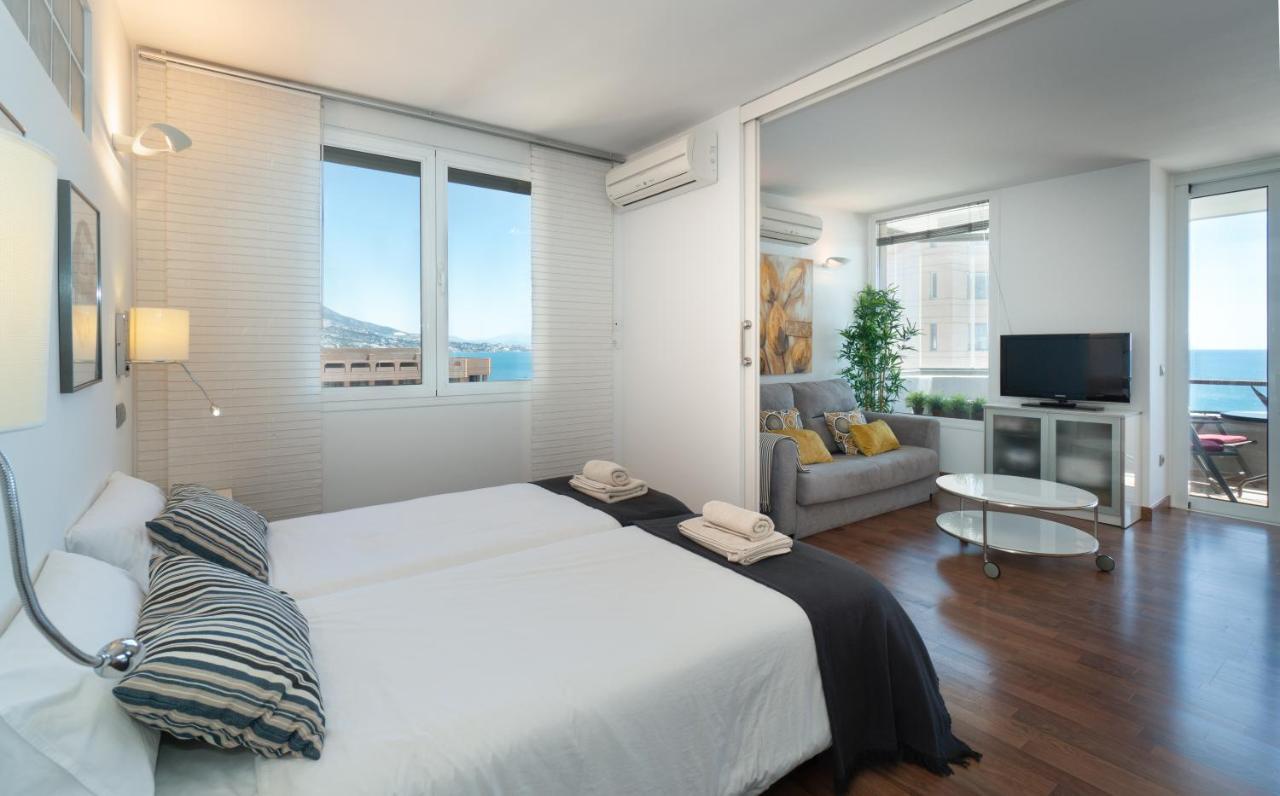 Sur Suites Palmeras 5 フエンヒロラ エクステリア 写真